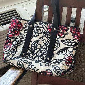 COACH POPPY AND DAISY HANDBAG